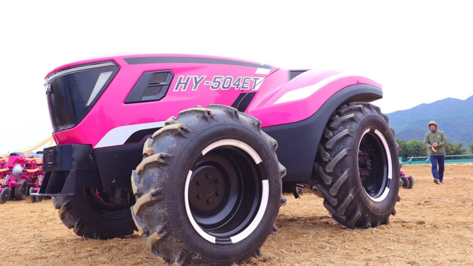 китайская техника на Агросалон 2022